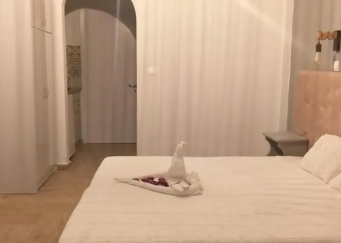 アパートホテル Kapetanios Luxury
