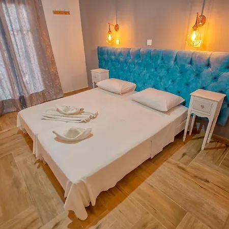 Kapetanios Luxury 3*