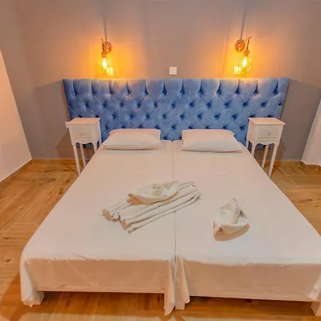 Kapetanios Luxury 3*