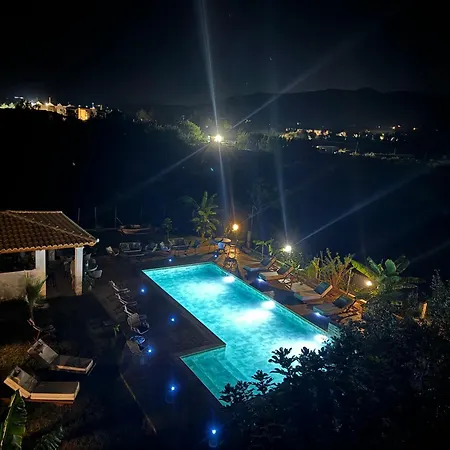 Kapetanios Luxury 3*