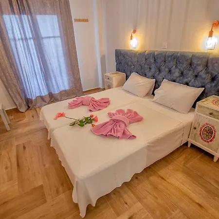 Lejlighedshotel Kapetanios Luxury 3*