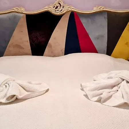Aparthotel Kapetanios Luxury *