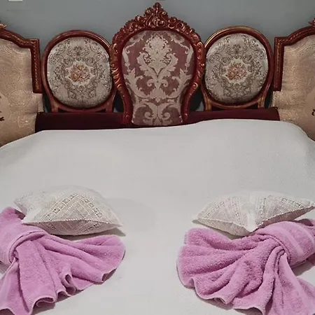 Aparthotel Kapetanios Luxury *