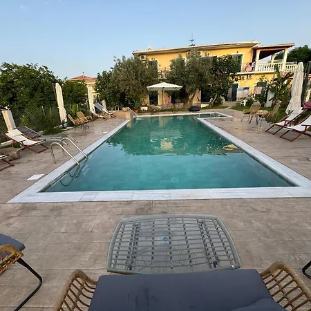 Kapetanios Luxury * Agios Georgios (Corfu)