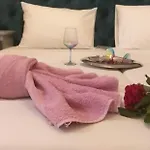 Kapetanios Luxury