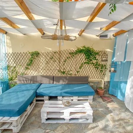 Kapetanios Luxury 公寓式酒店 3*