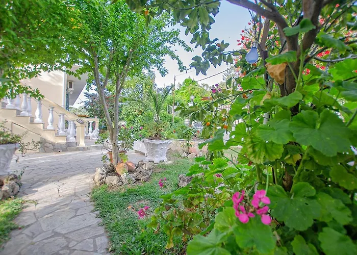 Kapetanios Luxury 3* Agios Georgios (Corfu)