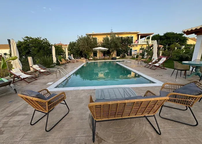 Kapetanios Luxury 3* Agios Georgios (Corfu)