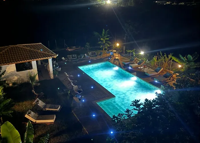 Hotel de apartamente Kapetanios Luxury